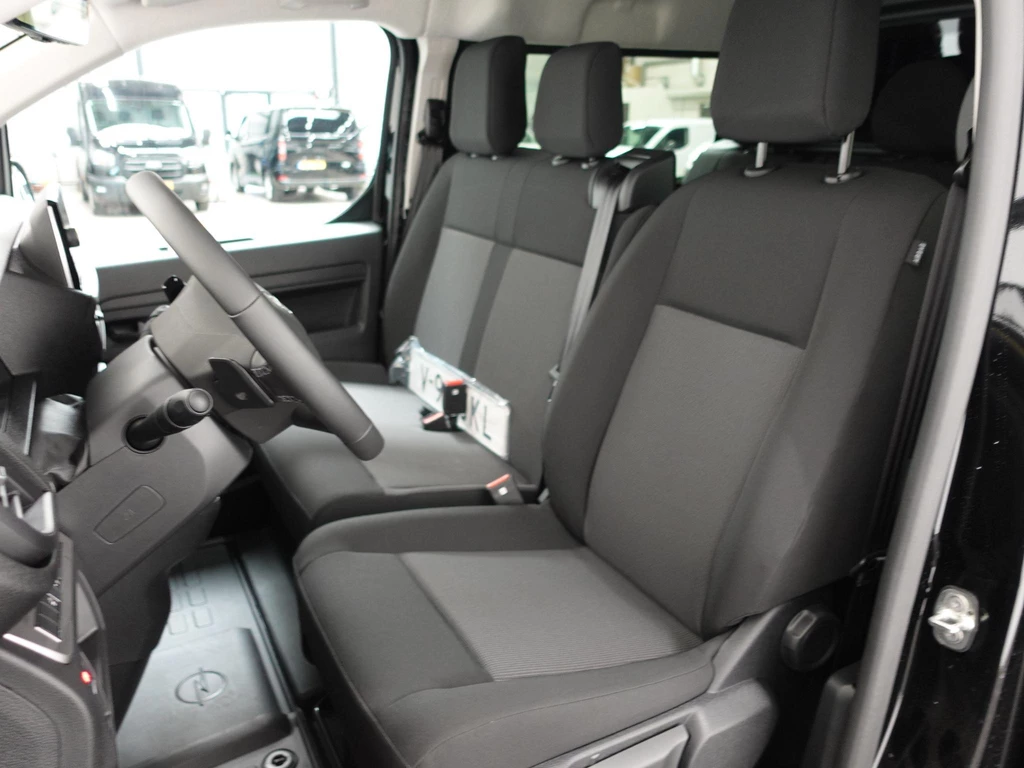Opel Vivaro – foto 12