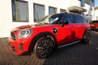 MINI Countryman – thumbnail 1