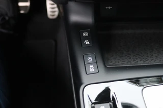 Jaguar E-PACE – thumbnail 34