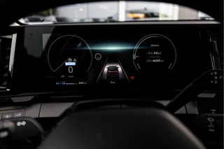 Renault Megane E-Tech – thumbnail 50
