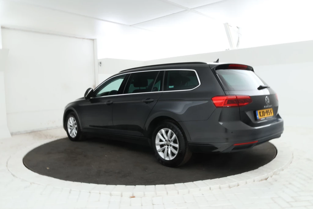 Volkswagen Passat – foto 2