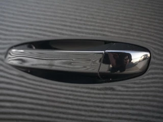 Peugeot e-3008 – thumbnail 8