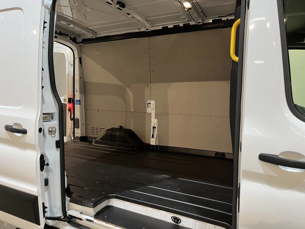 Ford E-Transit – foto 24
