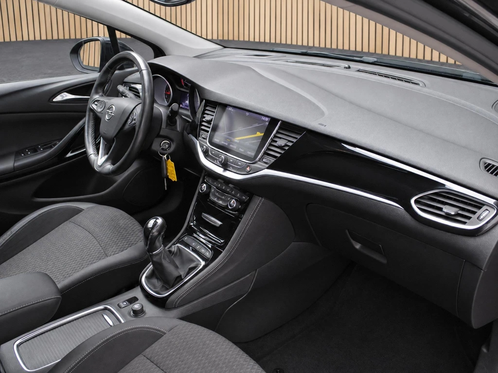 Opel Astra – foto 9