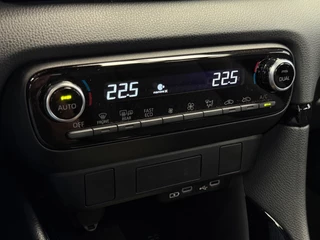 Toyota Yaris – thumbnail 26