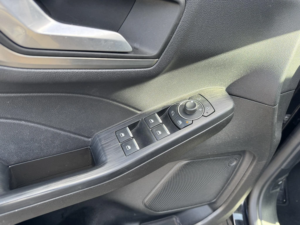 Ford Kuga – foto 16