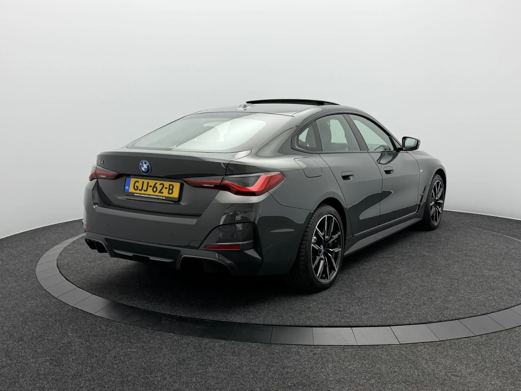 BMW i4 – foto 6