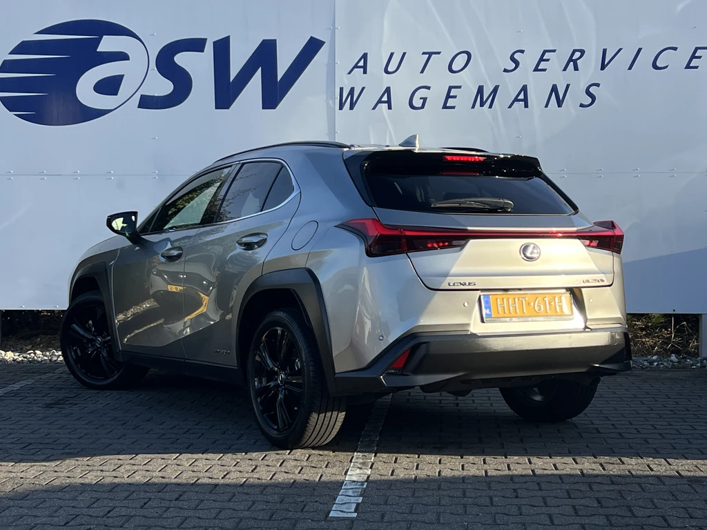 Lexus UX – foto 2