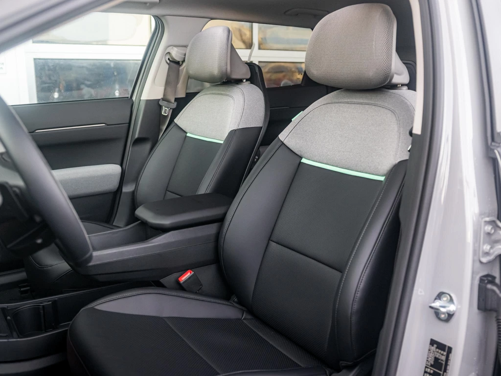 Kia EV4 – foto 13