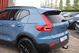 Volvo XC40 – thumbnail 2
