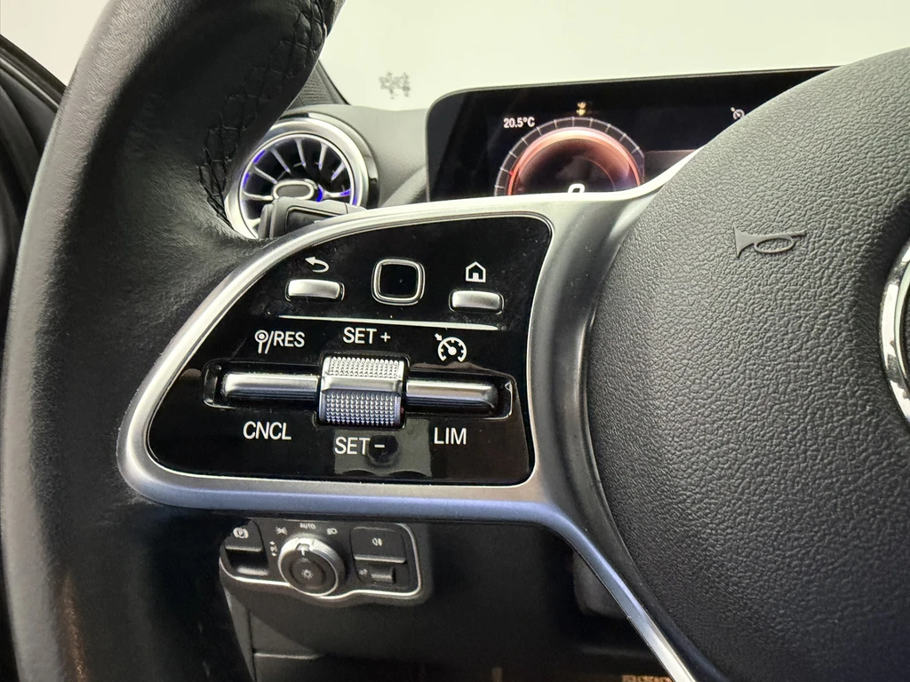Mercedes-Benz EQA – foto 24