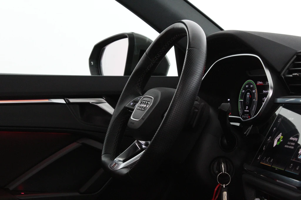 Audi Q3 – foto 16