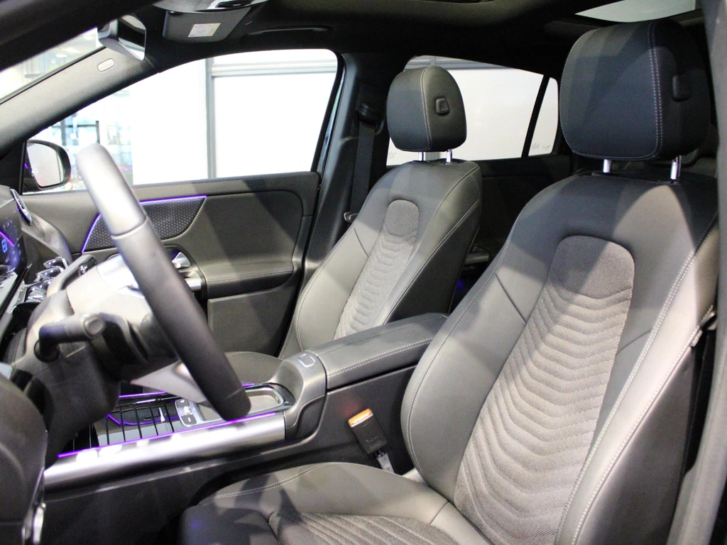 Mercedes-Benz EQA – foto 9