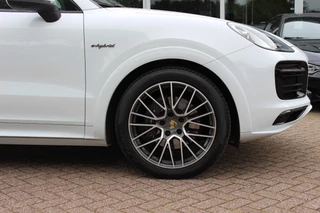 Porsche Cayenne – thumbnail 16