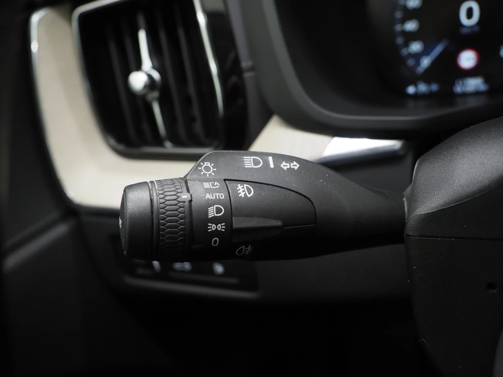 Volvo XC60 – foto 22
