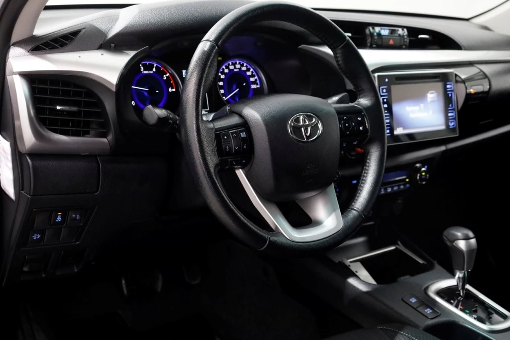 Toyota Hilux – foto 14