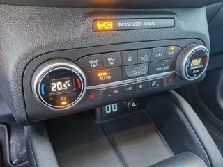 Ford Kuga – thumbnail 15