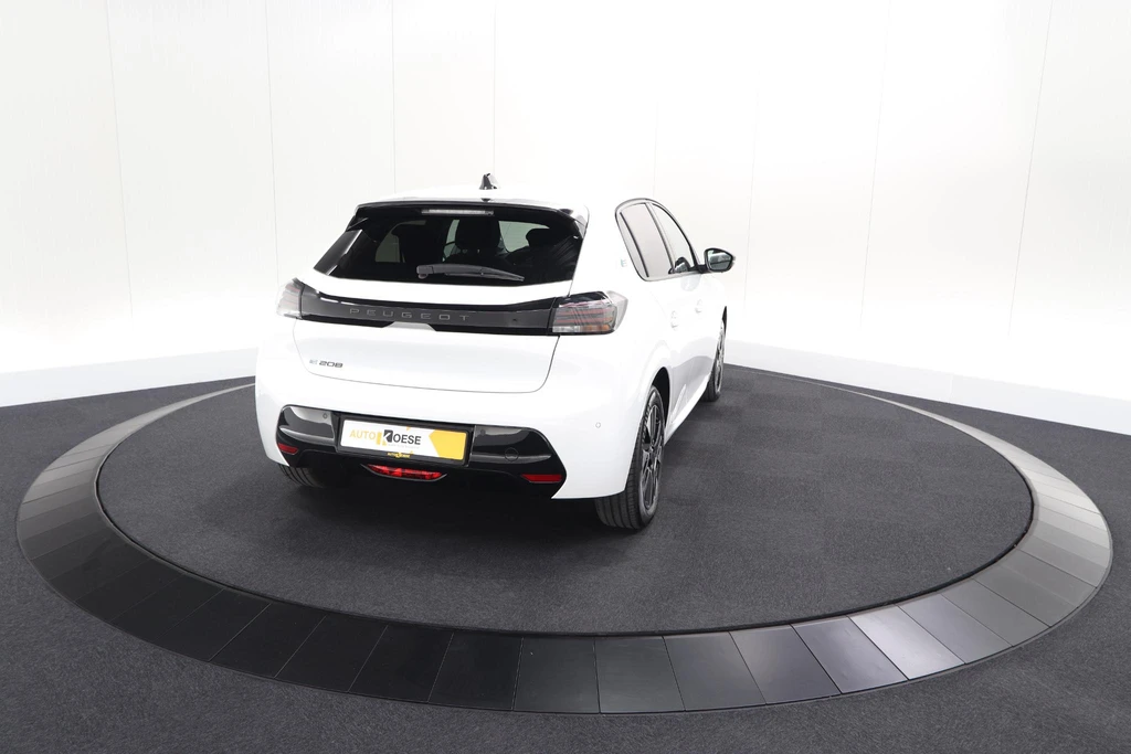Peugeot e-208 – foto 10