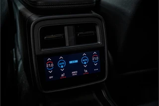 Porsche Taycan – thumbnail 26