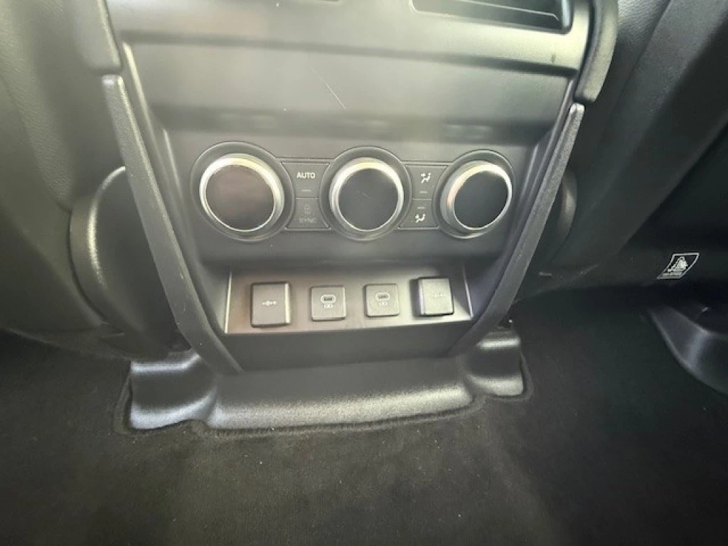 Land Rover Defender – foto 16