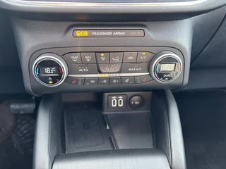 Ford Kuga – thumbnail 18