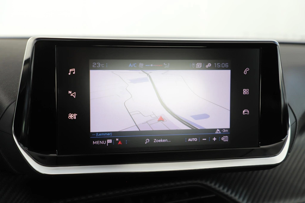 Peugeot 208 – foto 17