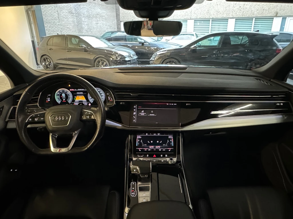 Audi Q7 – foto 11