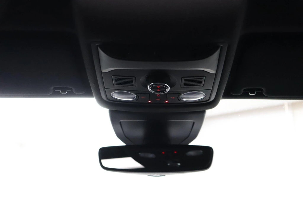 SEAT Leon – foto 28