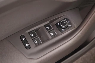 Volkswagen Touareg – thumbnail 20