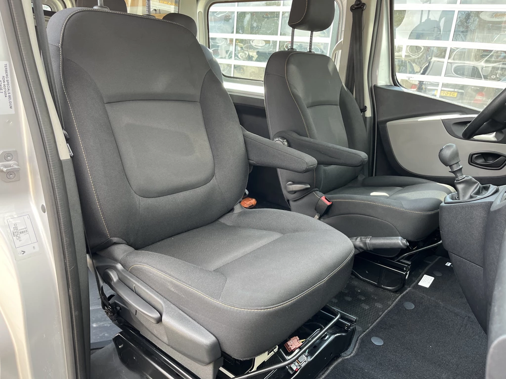 Renault Trafic – foto 12