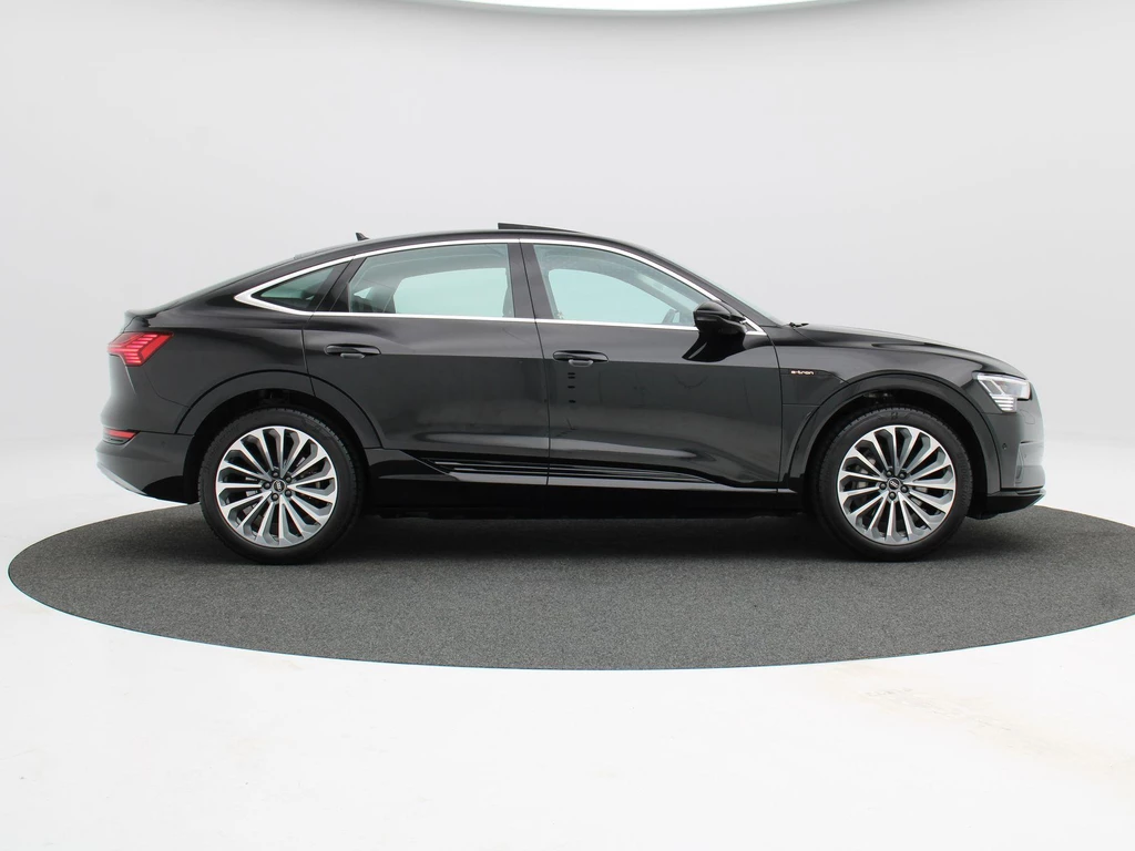 Audi e-tron – foto 6