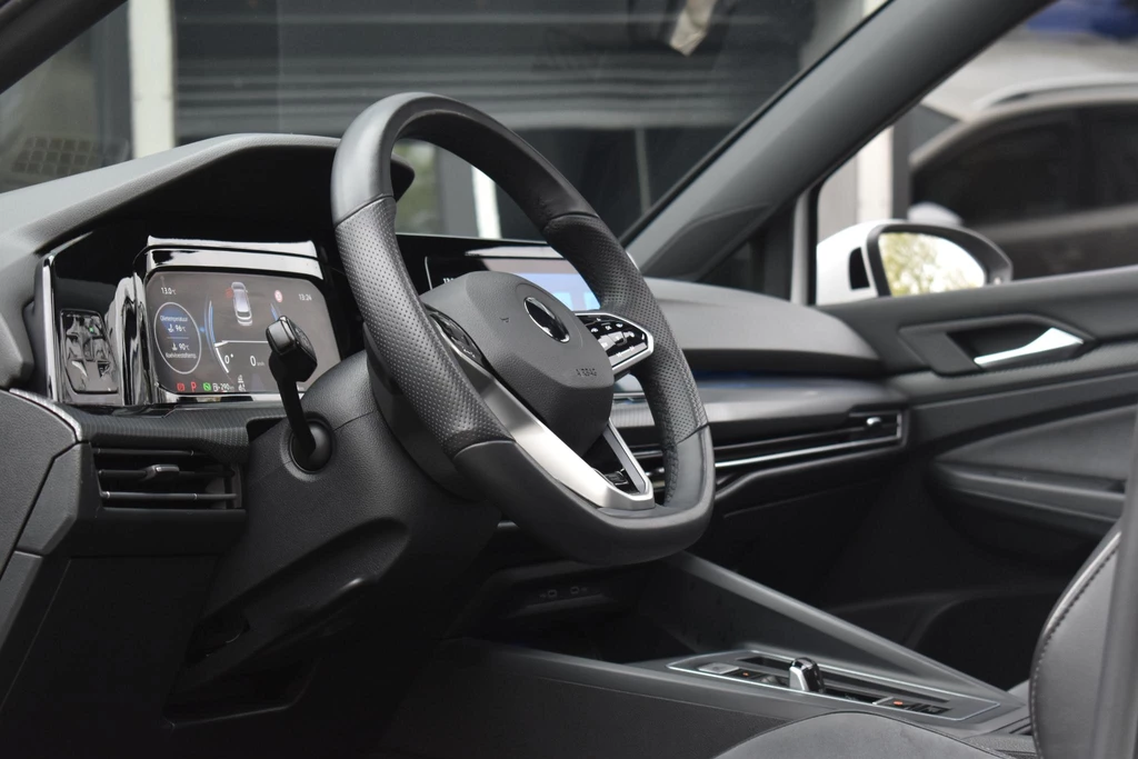 Volkswagen Golf – foto 17