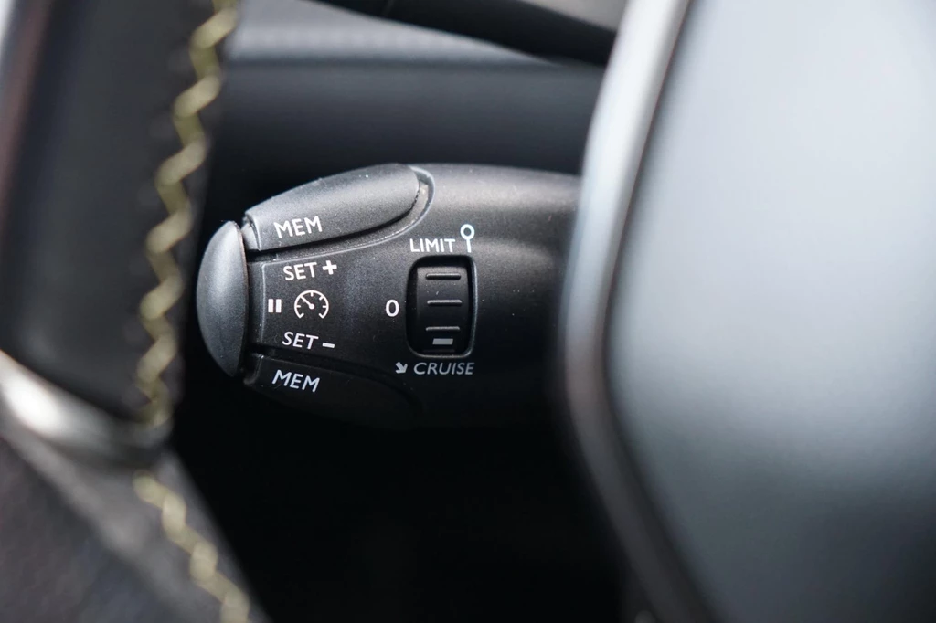 Peugeot 208 – foto 31