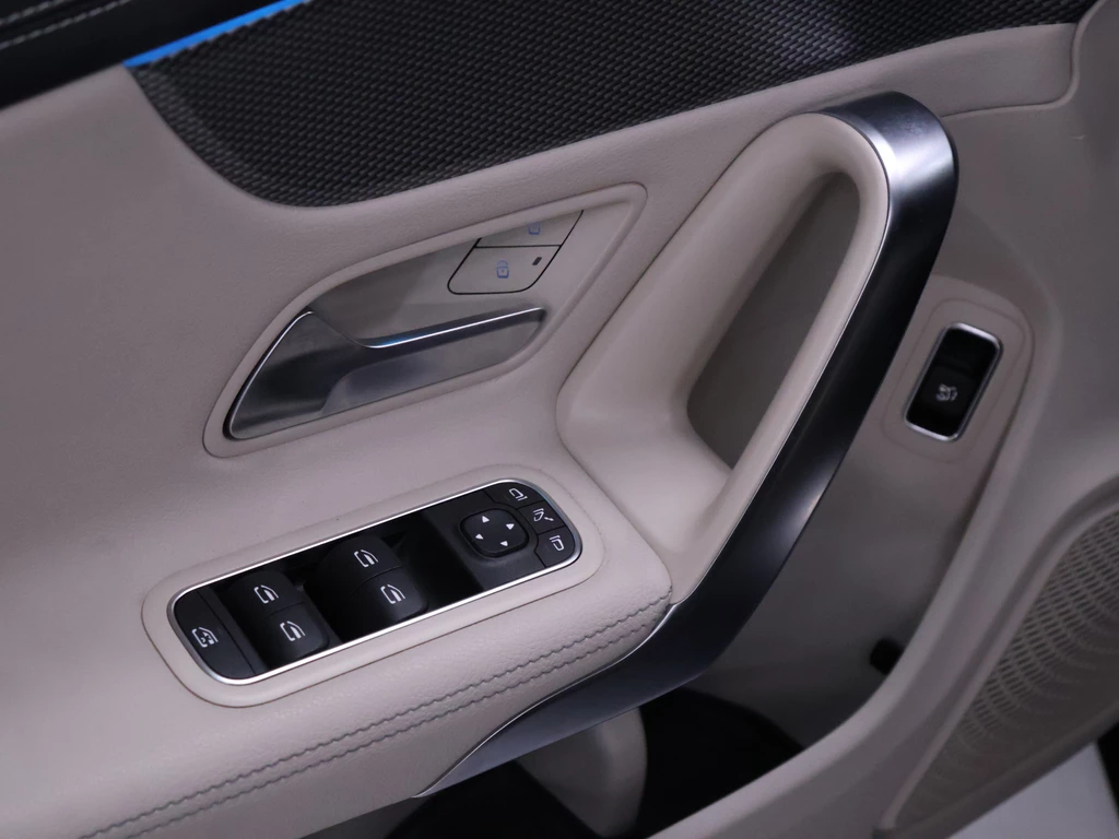 Mercedes-Benz CLA – foto 13