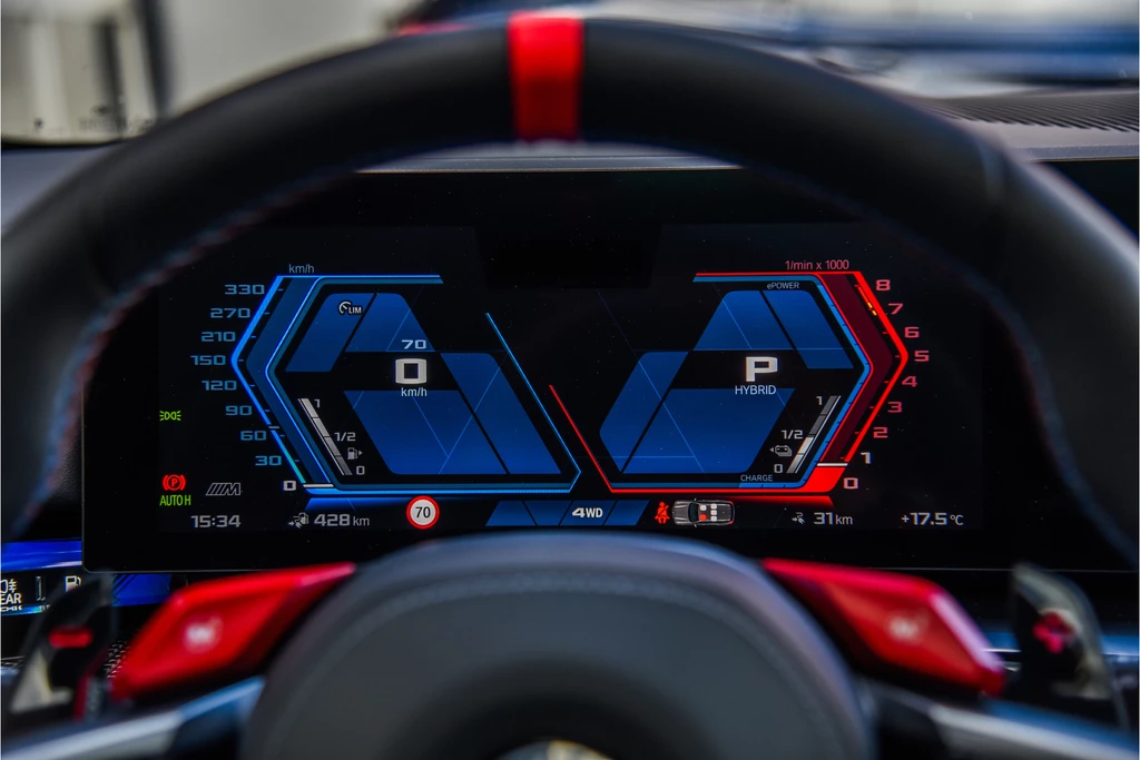 BMW M5 – foto 18