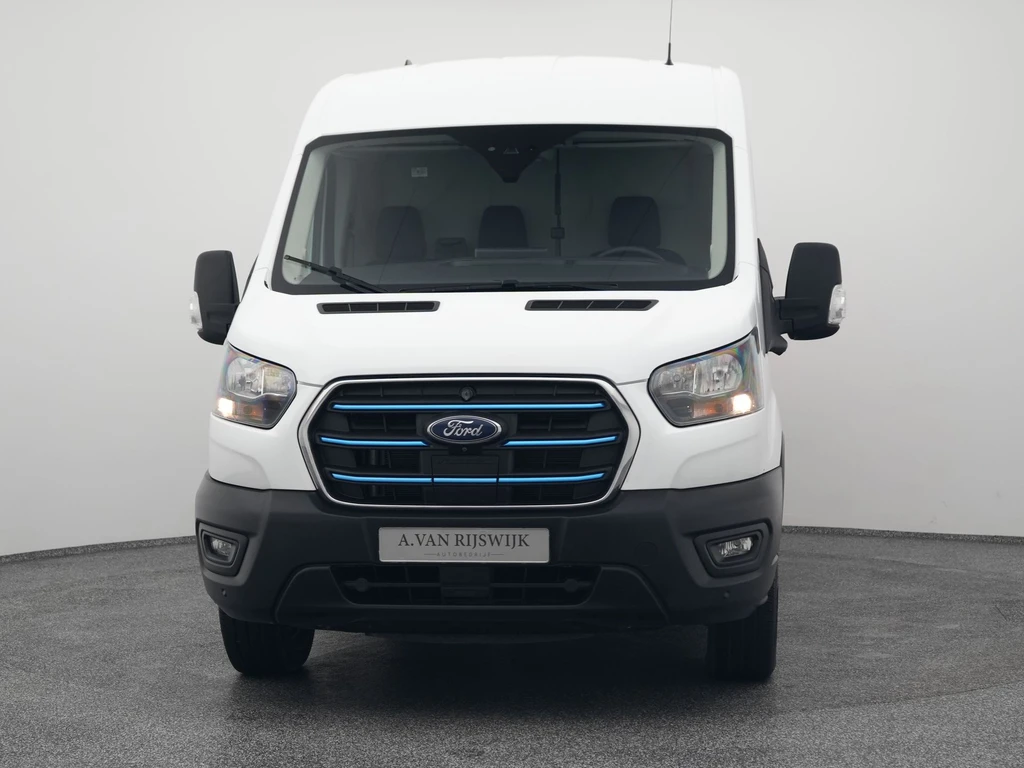 Ford E-Transit – foto 18