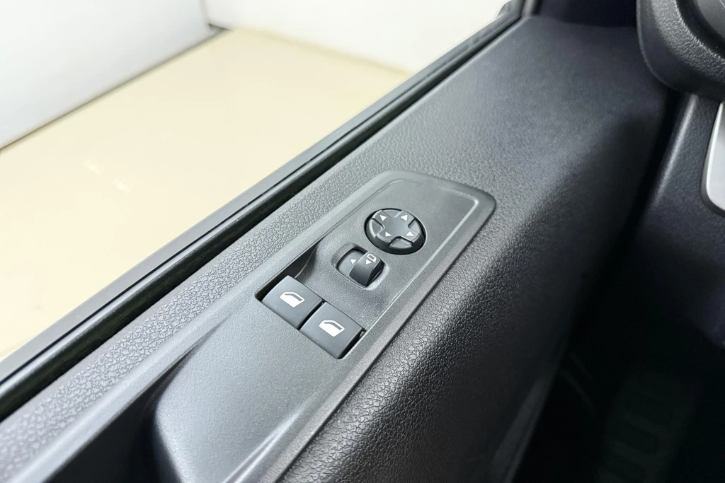 Opel Vivaro – foto 18