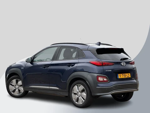 Hyundai Kona EV Limited 64 kWh | Nieuw binnen, meer foto's volgen! | SOH 98,9 % | Warmtepomp | Stoelverwarming & verkoeling | Navigatie | Stuurwielverwarming |
