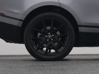 Land Rover Range Rover Velar – thumbnail 41