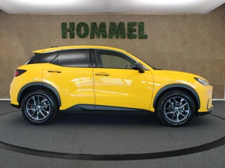 Lexus LBX – thumbnail 7