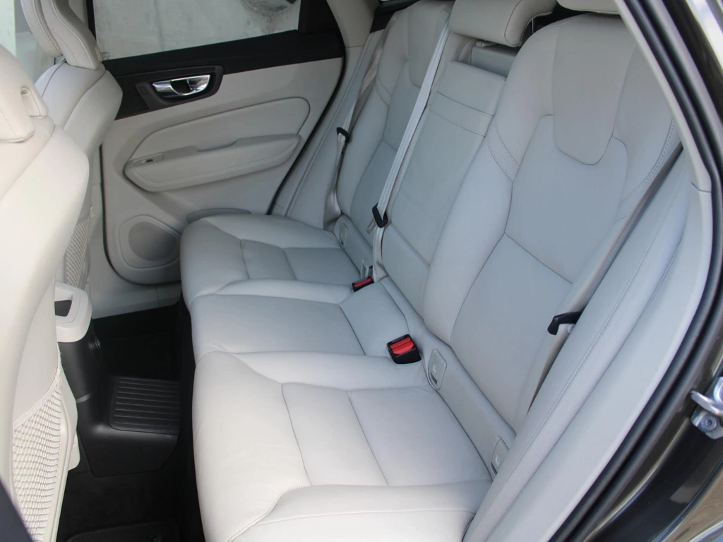 Volvo XC60 – foto 12