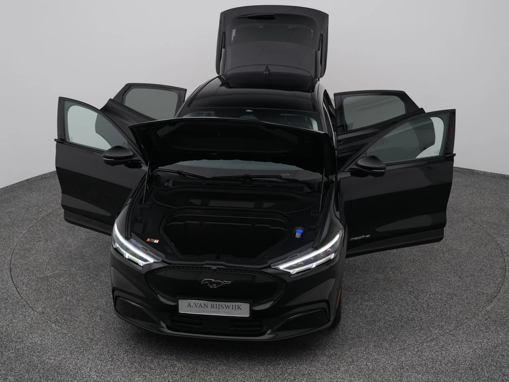 Ford Mustang Mach-E – foto 17