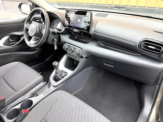 Toyota Yaris – thumbnail 9