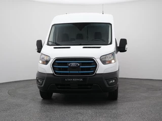 Ford E-Transit – thumbnail 18