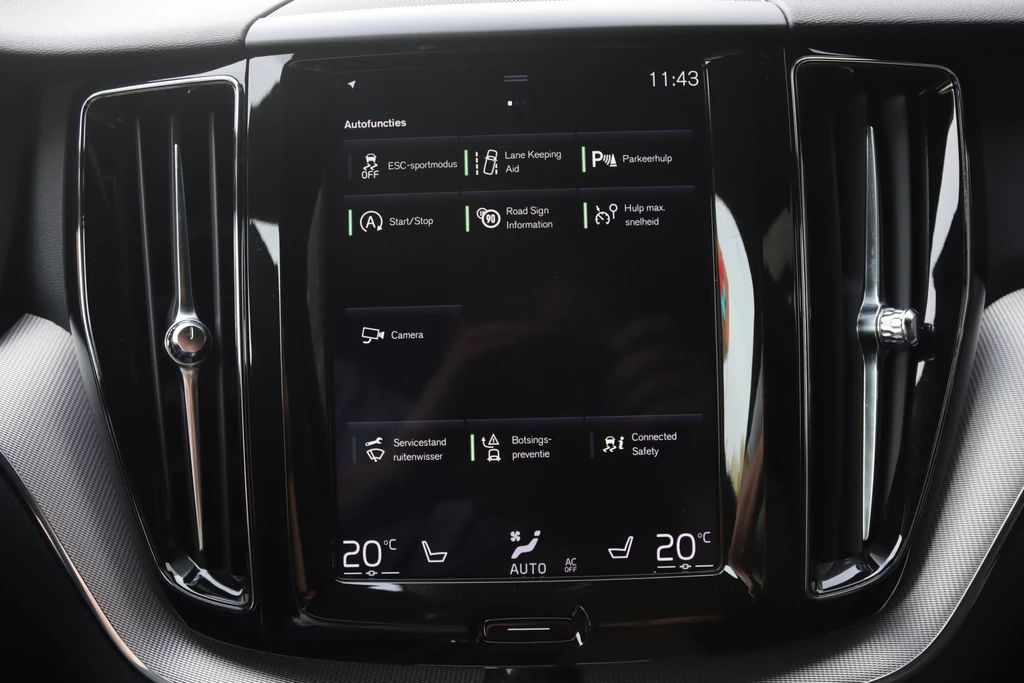 Volvo XC60 – foto 17