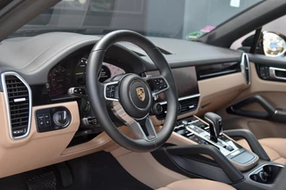 Porsche Cayenne – thumbnail 28