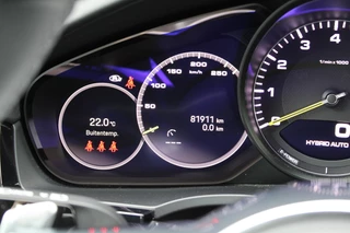 Porsche Cayenne – thumbnail 34