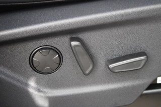 Ford Tourneo Custom – thumbnail 43
