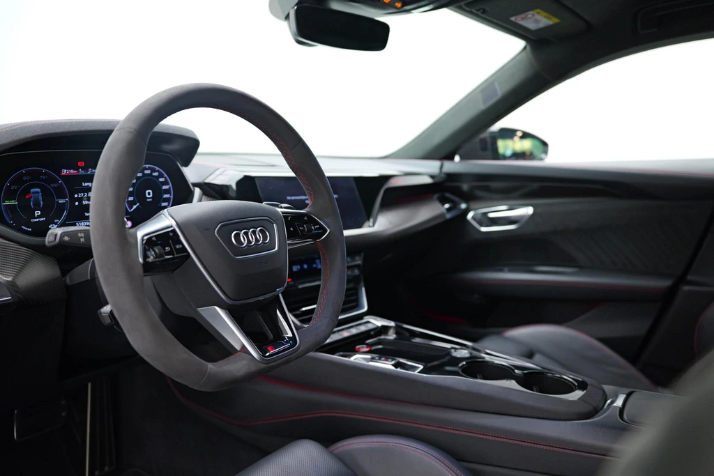 Audi e-tron GT – foto 14