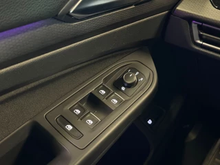 Volkswagen Golf – thumbnail 24